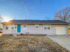 featured image of 11426 Applewood Dr