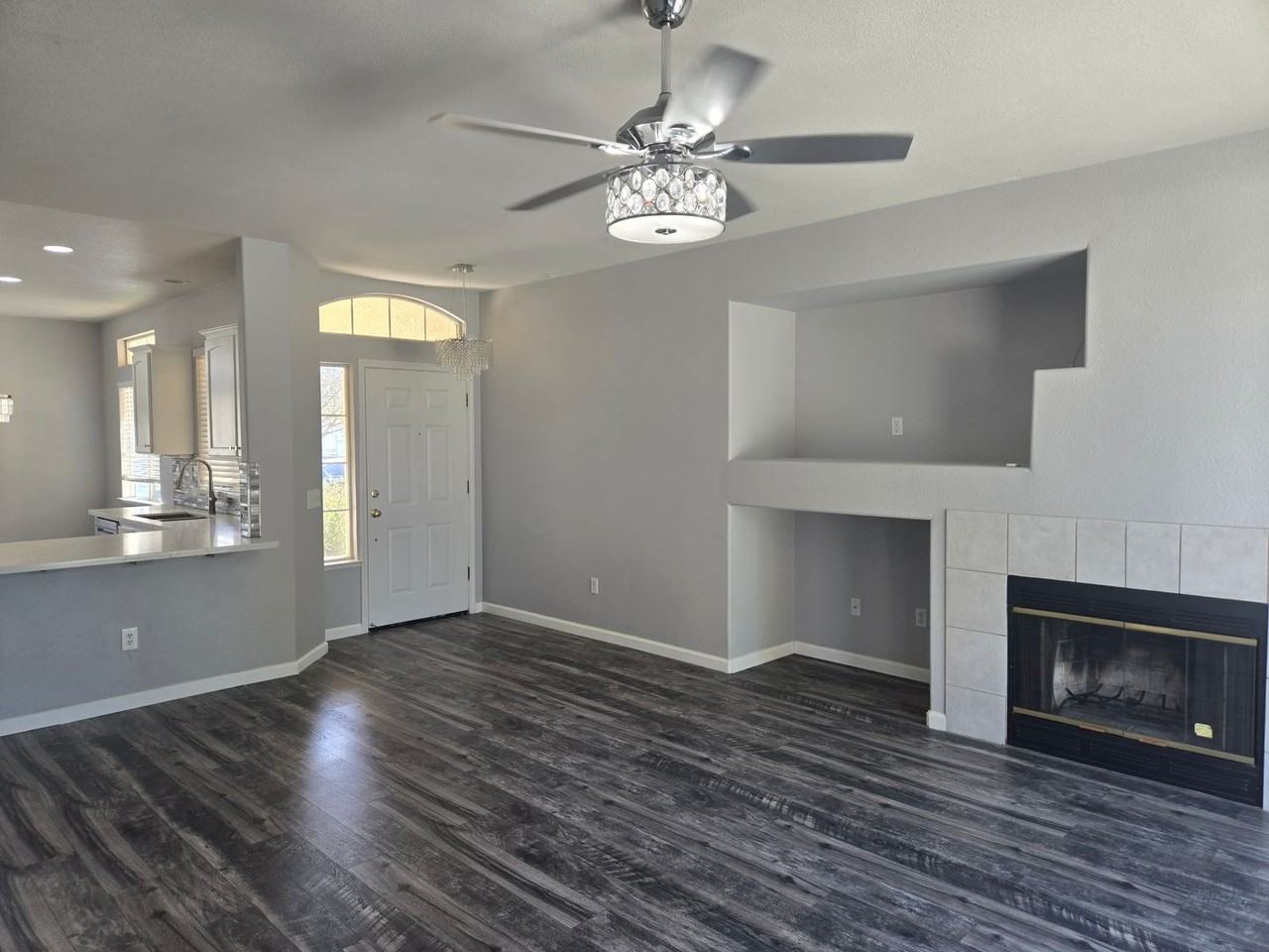 1684 Homestead Way - Photo 4 of 12