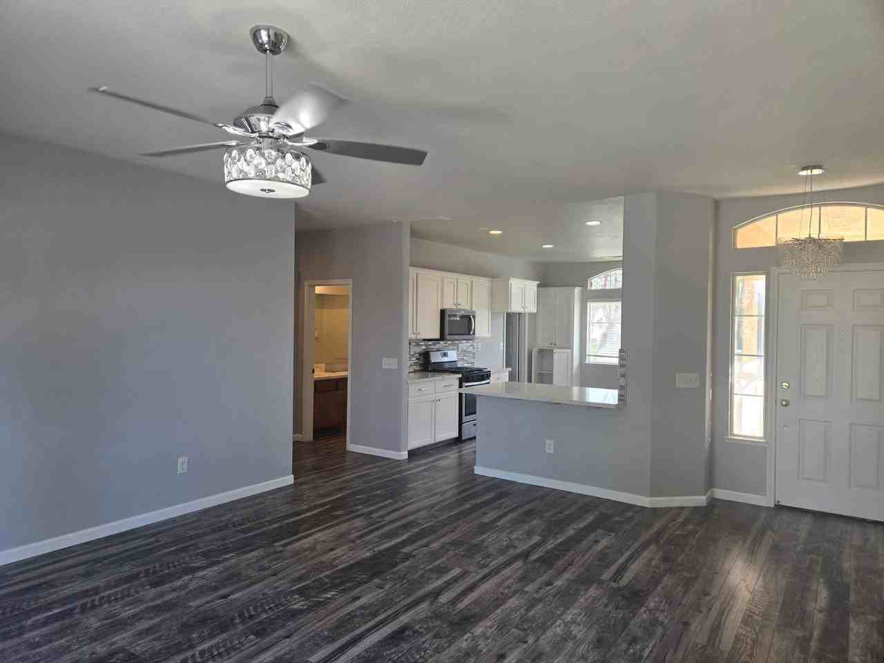 1684 Homestead Way - Photo 5 of 12