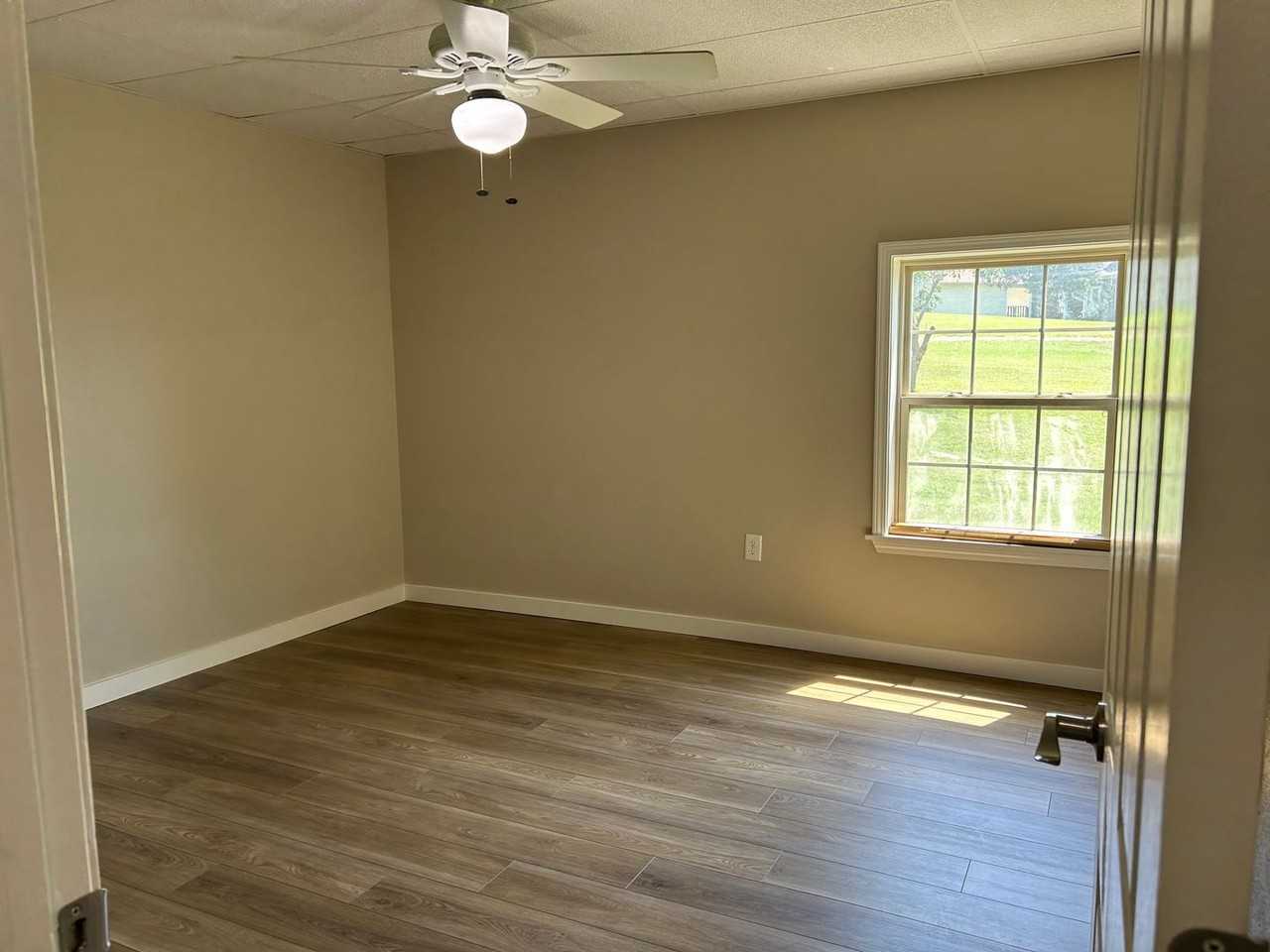 4 Silver Hills Ln - Photo 4 of 20