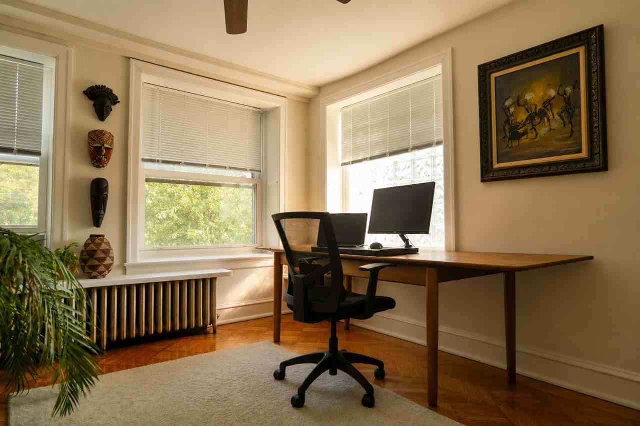 533 Glen Echo Rd - Photo 4 of 21