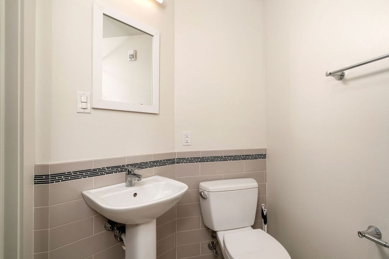 205 Witherspoon St - Photo 3 of 23