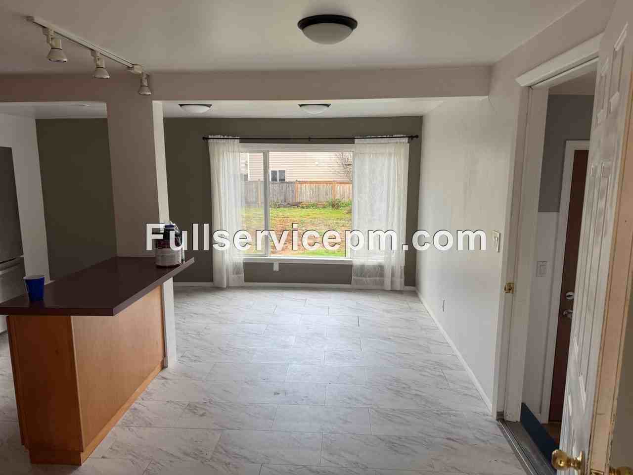 607 106th Pl Sw - Photo 3 of 49