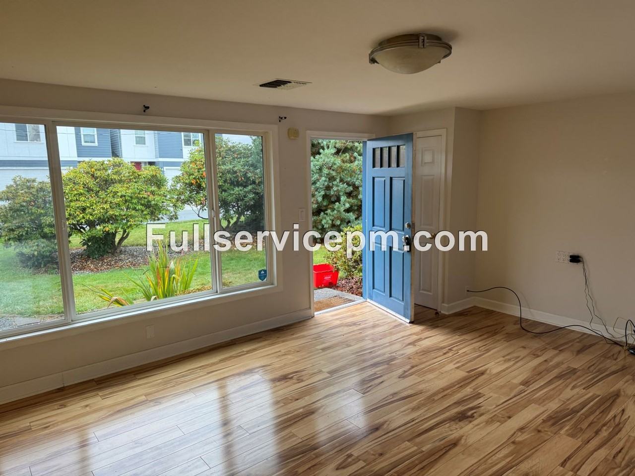 607 106th Pl Sw - Photo 6 of 49
