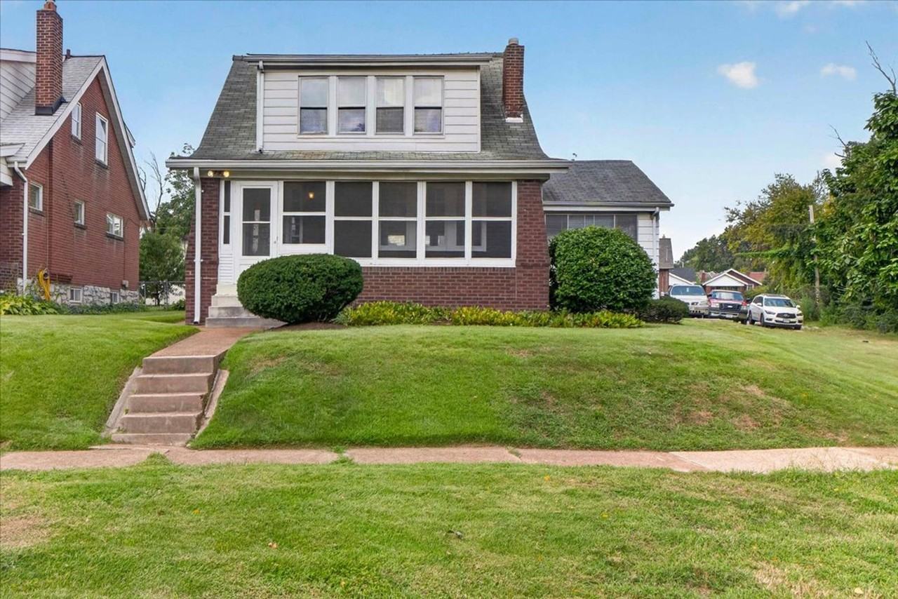 5203 Windsor Pkwy - Photo 2 of 50