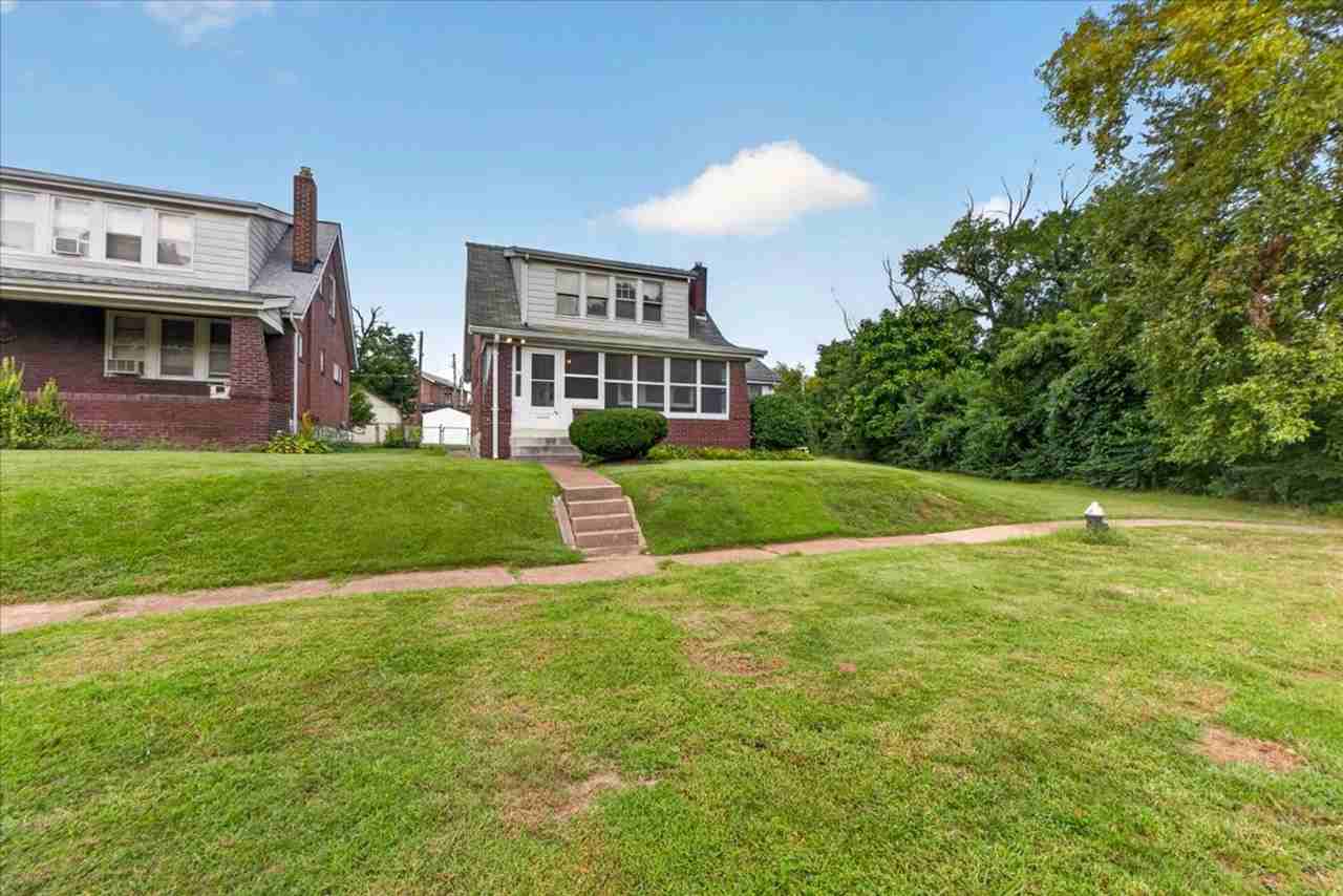 5203 Windsor Pkwy - Photo 7 of 50