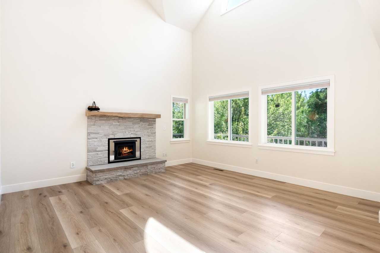 5977 Scotswood Ct - Photo 6 of 30