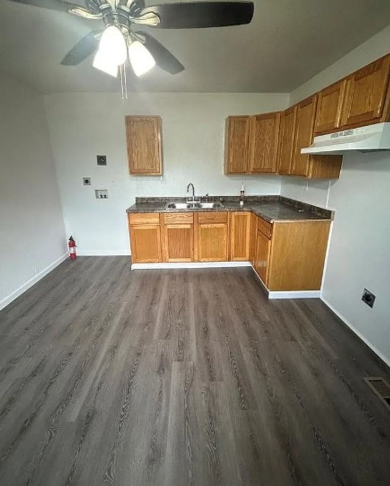 6 Saint Columba Dr - Photo 2 of 6