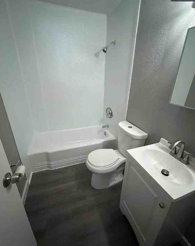 6 Saint Columba Dr - Photo 3 of 6