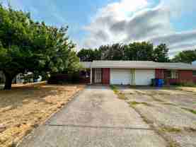 509 Se 110th Ave - Photo 1 of 1
