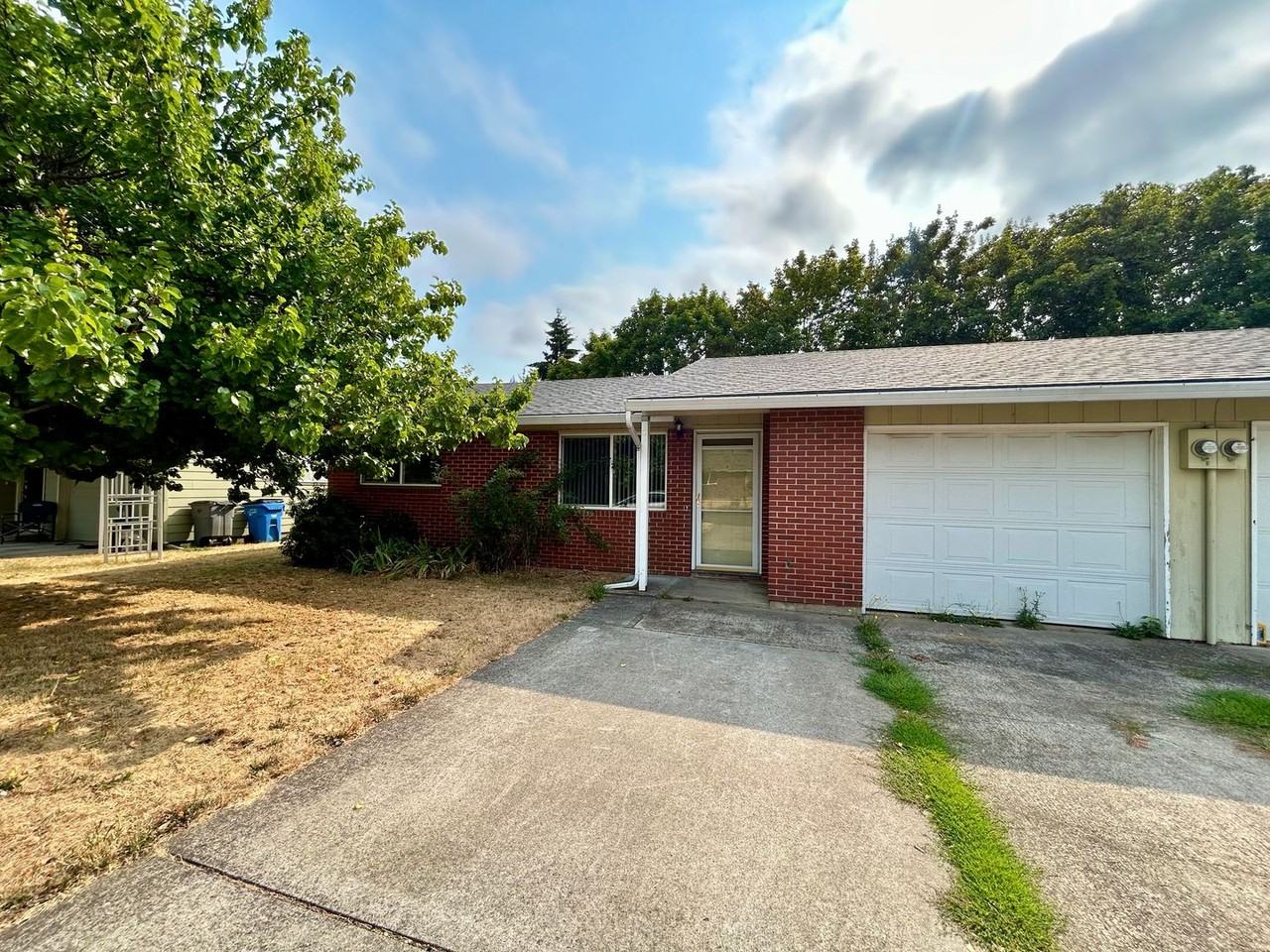 509 Se 110th Ave - Photo 2 of 27