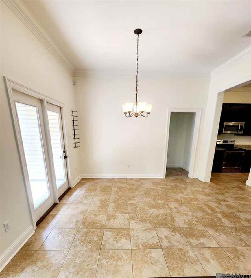 7132 Myrtle Bluff Dr - Photo 3 of 13