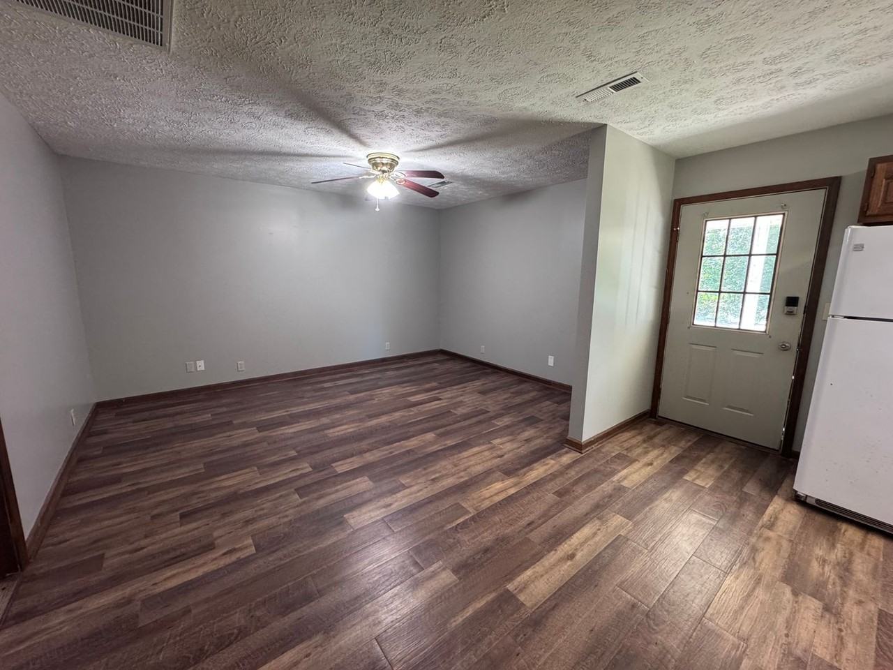 129 Herzog Ln #A - Photo 5 of 16