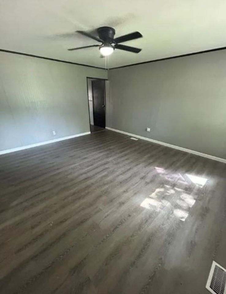 517 Saint Barbara Ln - Photo 2 of 6
