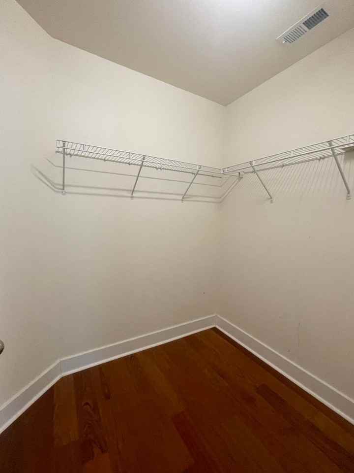 347 Spring St - Photo 7 of 45