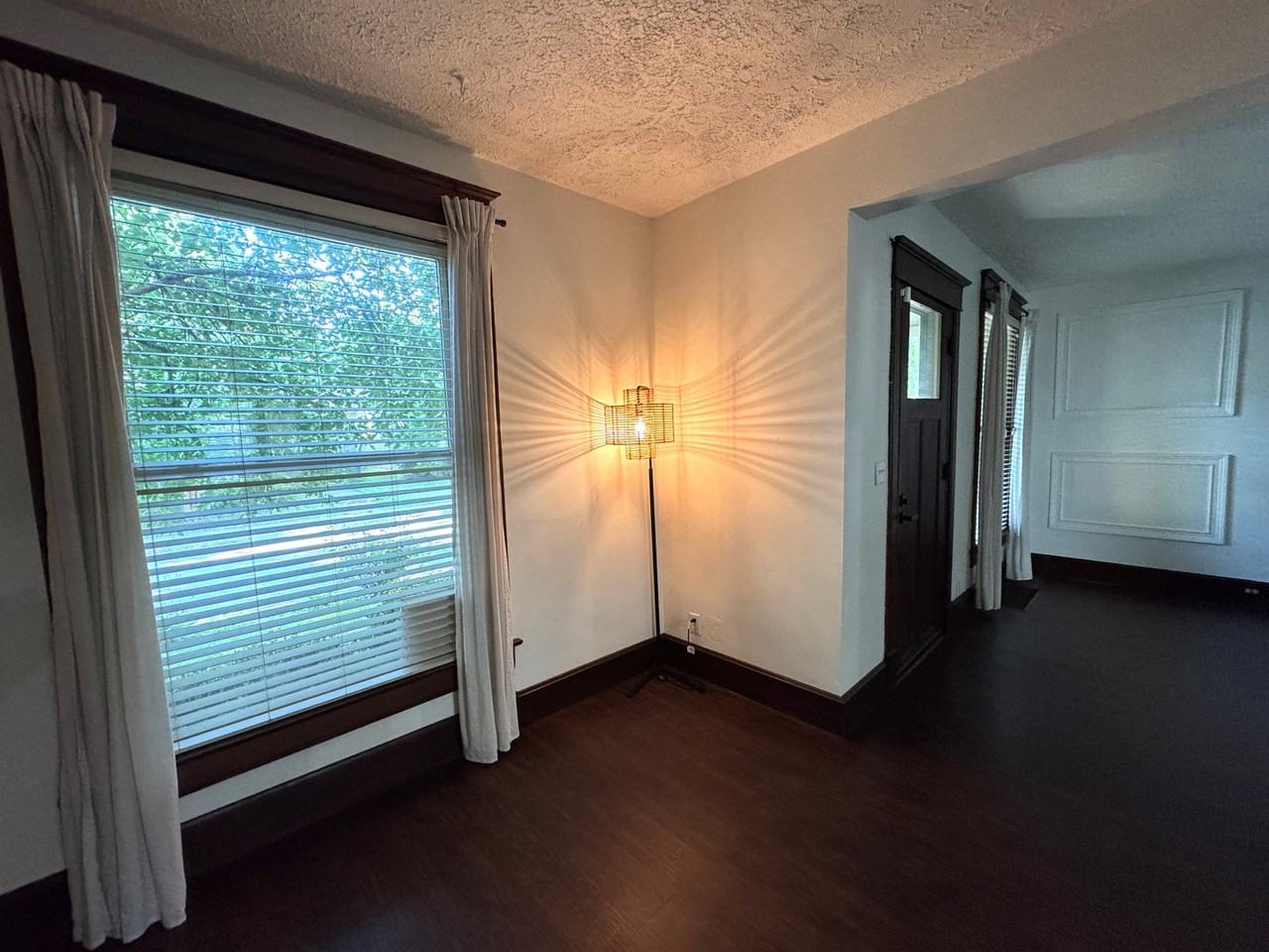 619 Orange St - Photo 5 of 38
