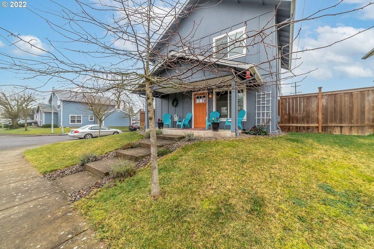 2350 Compton St - Photo 3 of 33