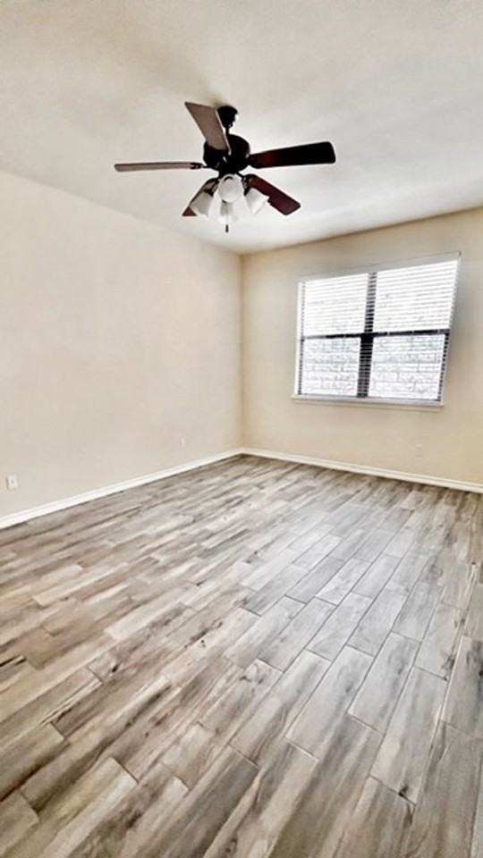 1405 Delsie Dr #B - Photo 7 of 17