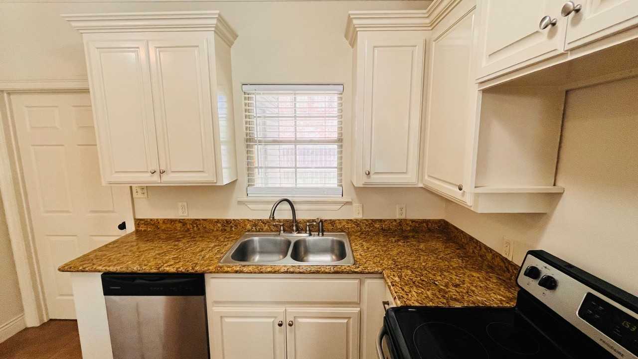 2709 Enterprise Blvd #A - Photo 4 of 14