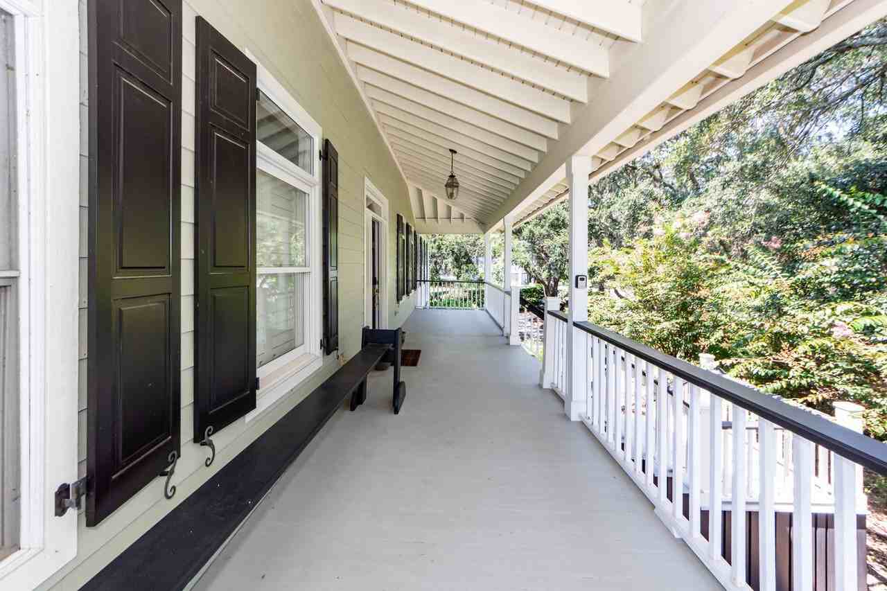 52 On The Harbor Dr - Photo 5 of 50