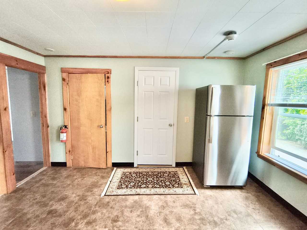 48 Bentley St #2 - Photo 4 of 14