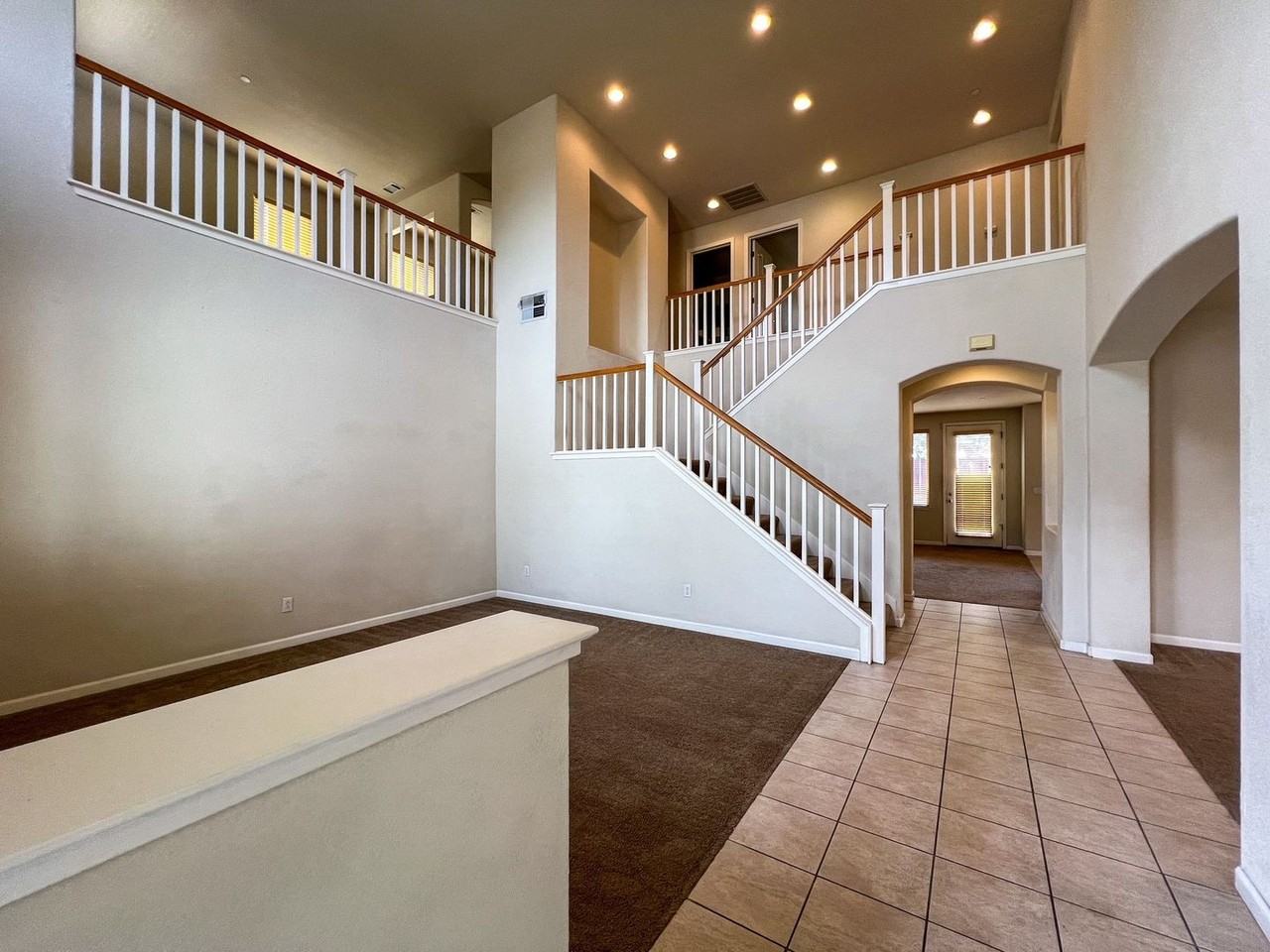 151 San Marco Way - Photo 4 of 36