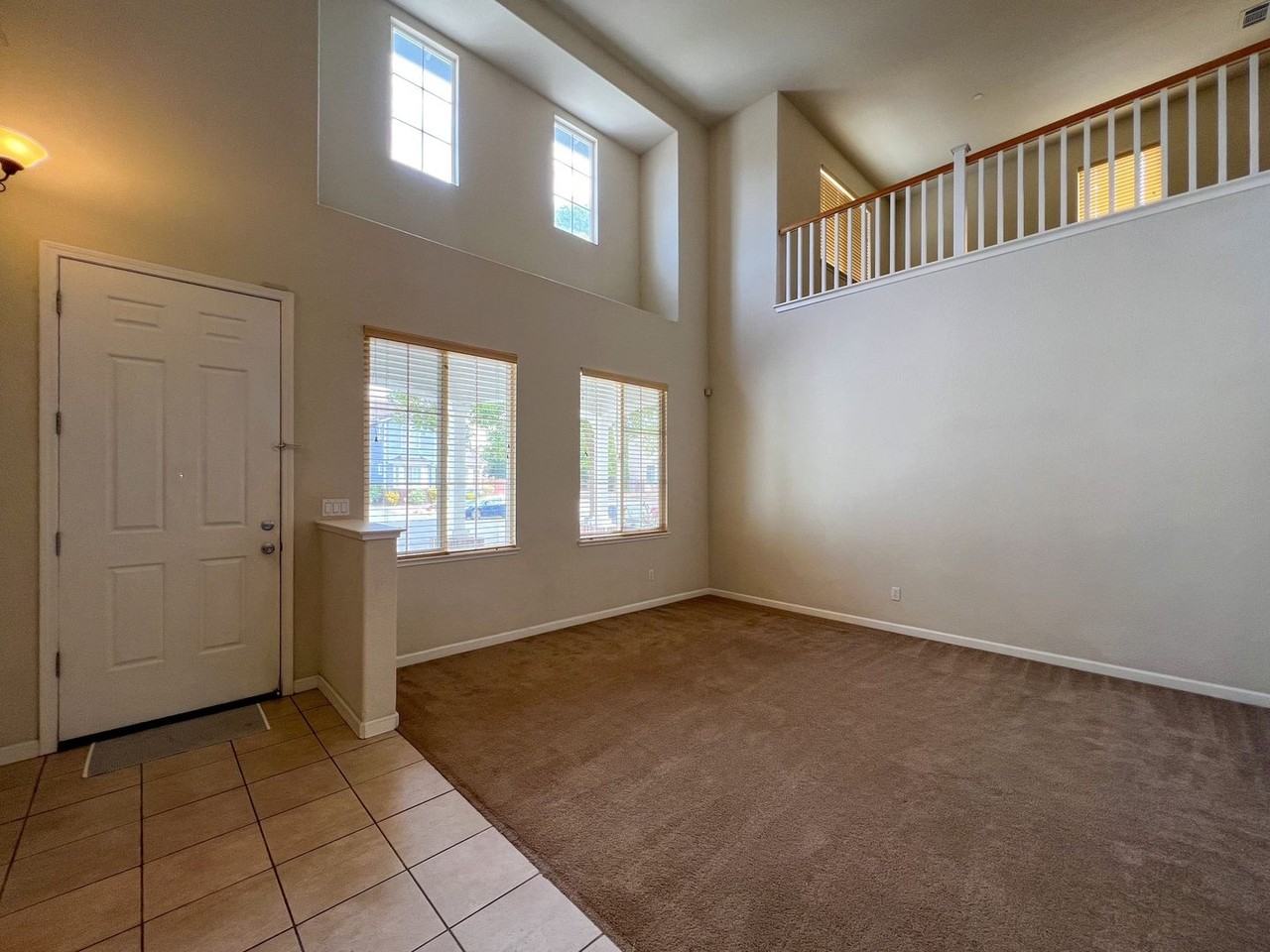 151 San Marco Way - Photo 5 of 36