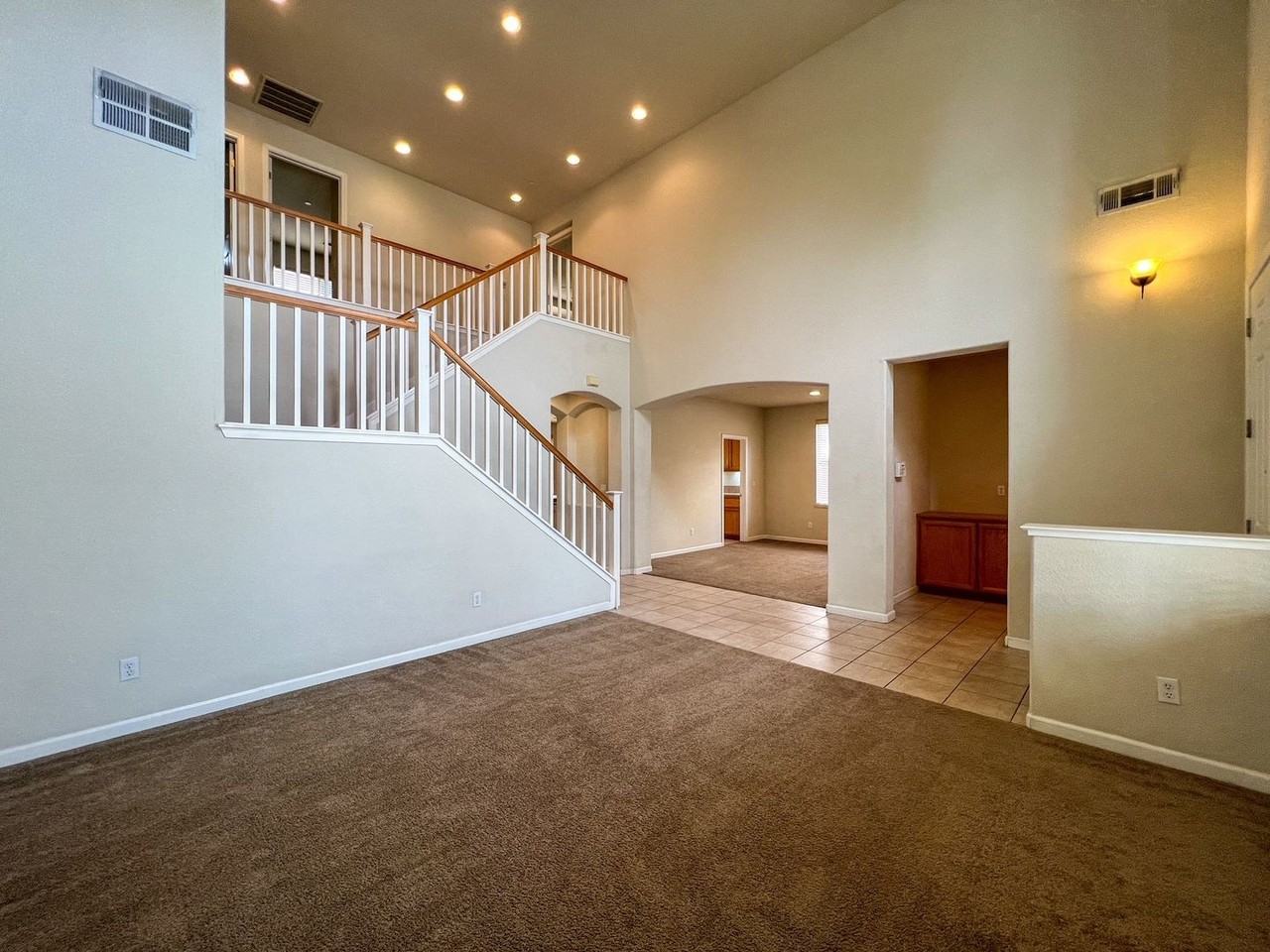 151 San Marco Way - Photo 6 of 36