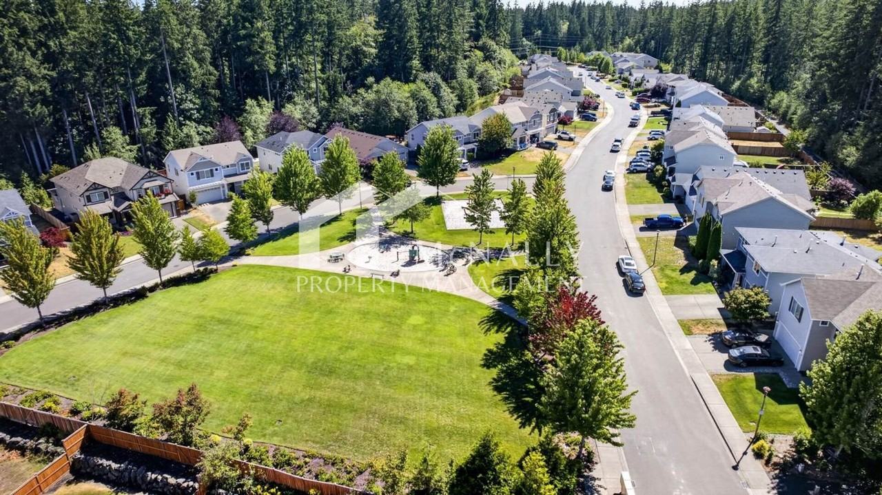 2753 Sw Egret St - Photo 6 of 32