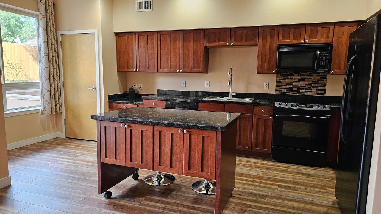 1057 W Century Dr #120 - Photo 7 of 14