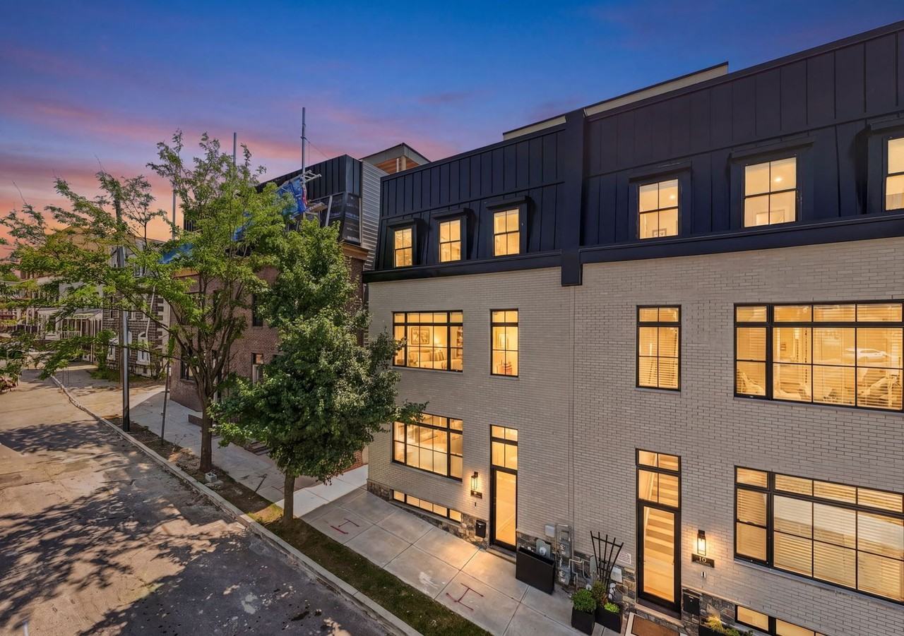 206 Kalos St - Photo 2 of 50