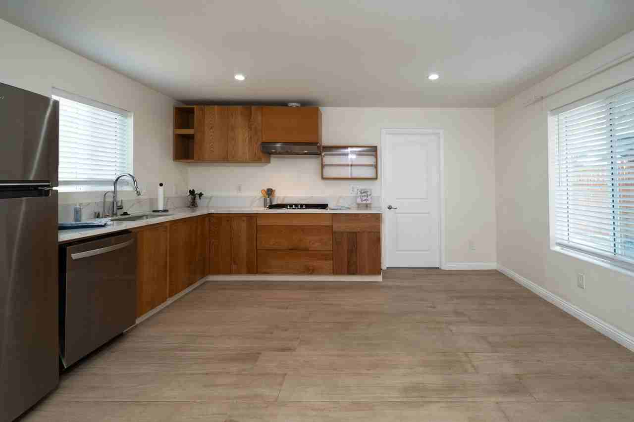 449 Norumbega Dr #1 - Photo 3 of 21