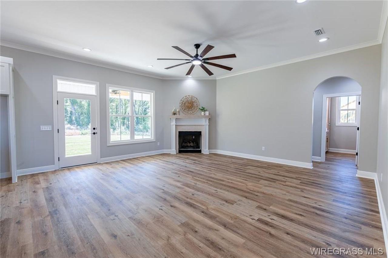 111 Mikala Ct - Photo 5 of 14