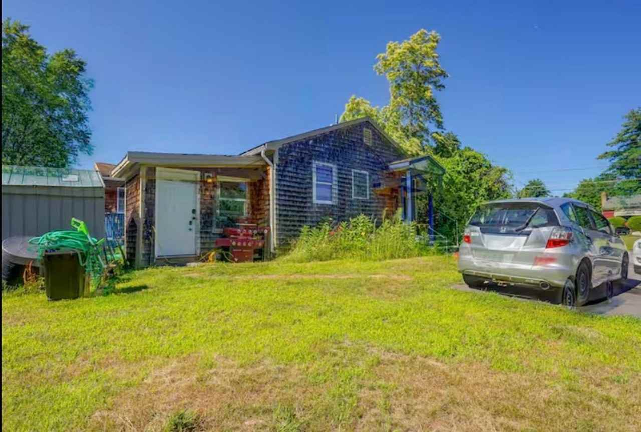 17 Centerville Dr