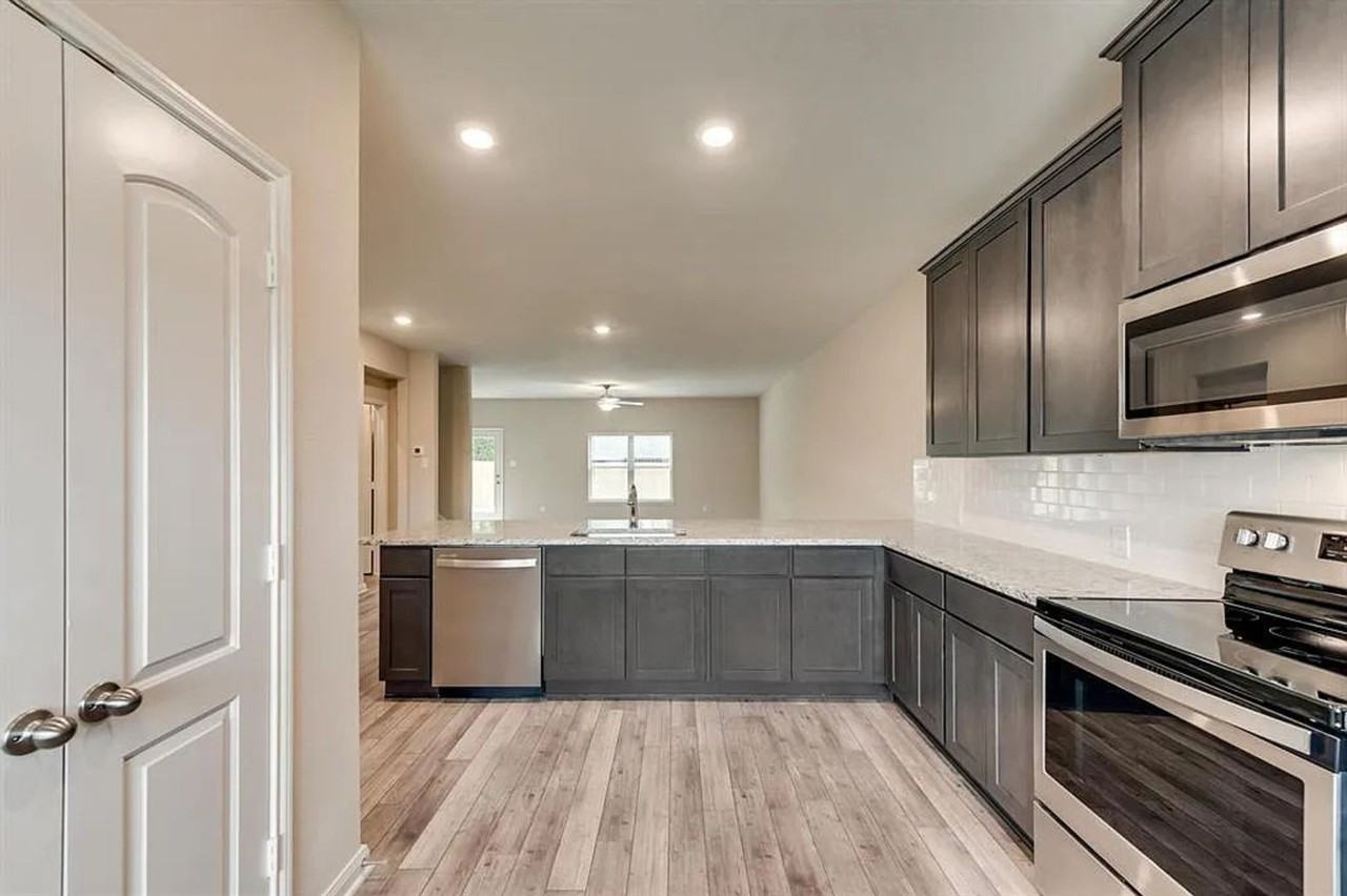7644 Thunder River Rd - Photo 2 of 11