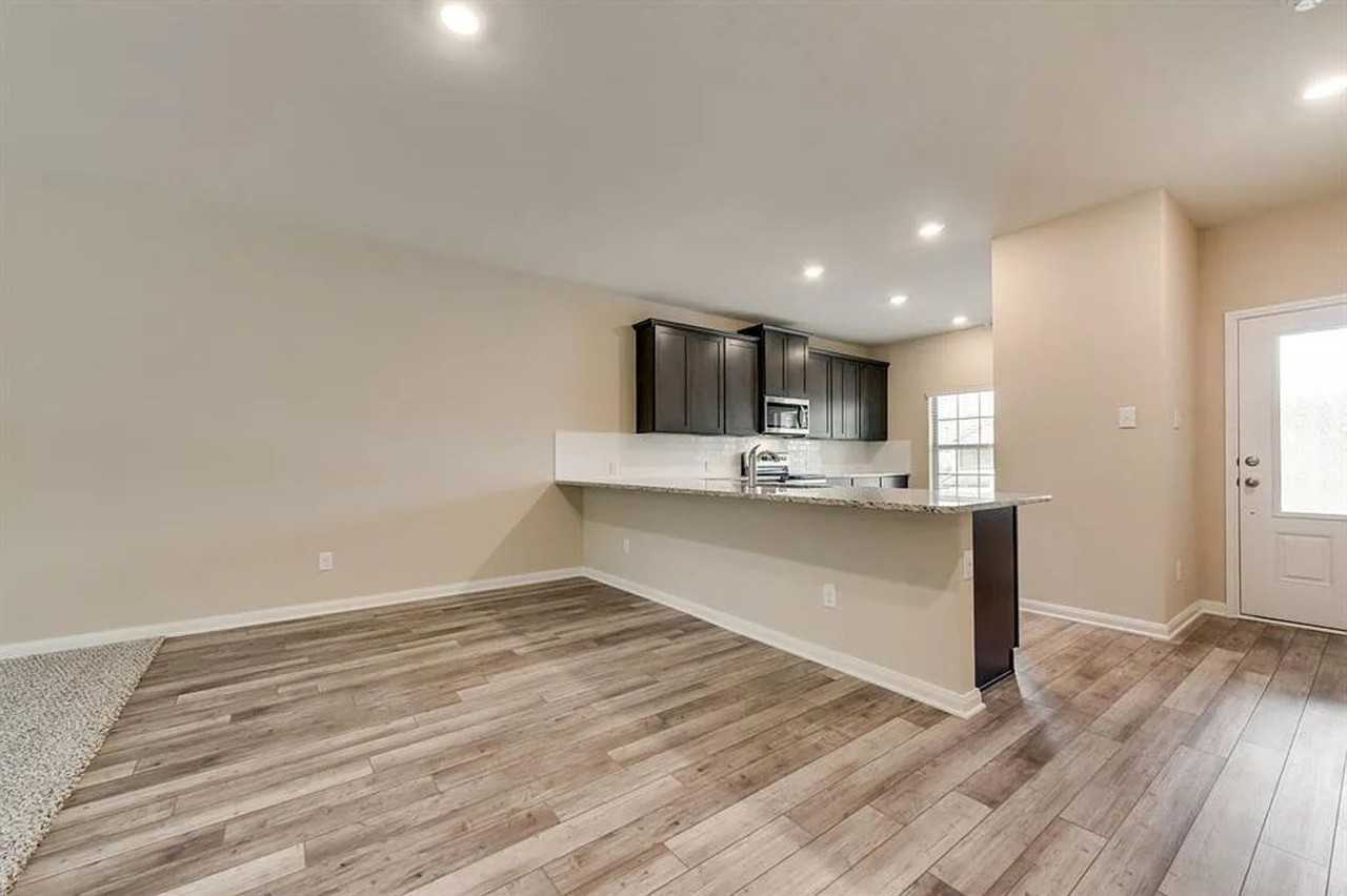 7644 Thunder River Rd - Photo 4 of 11