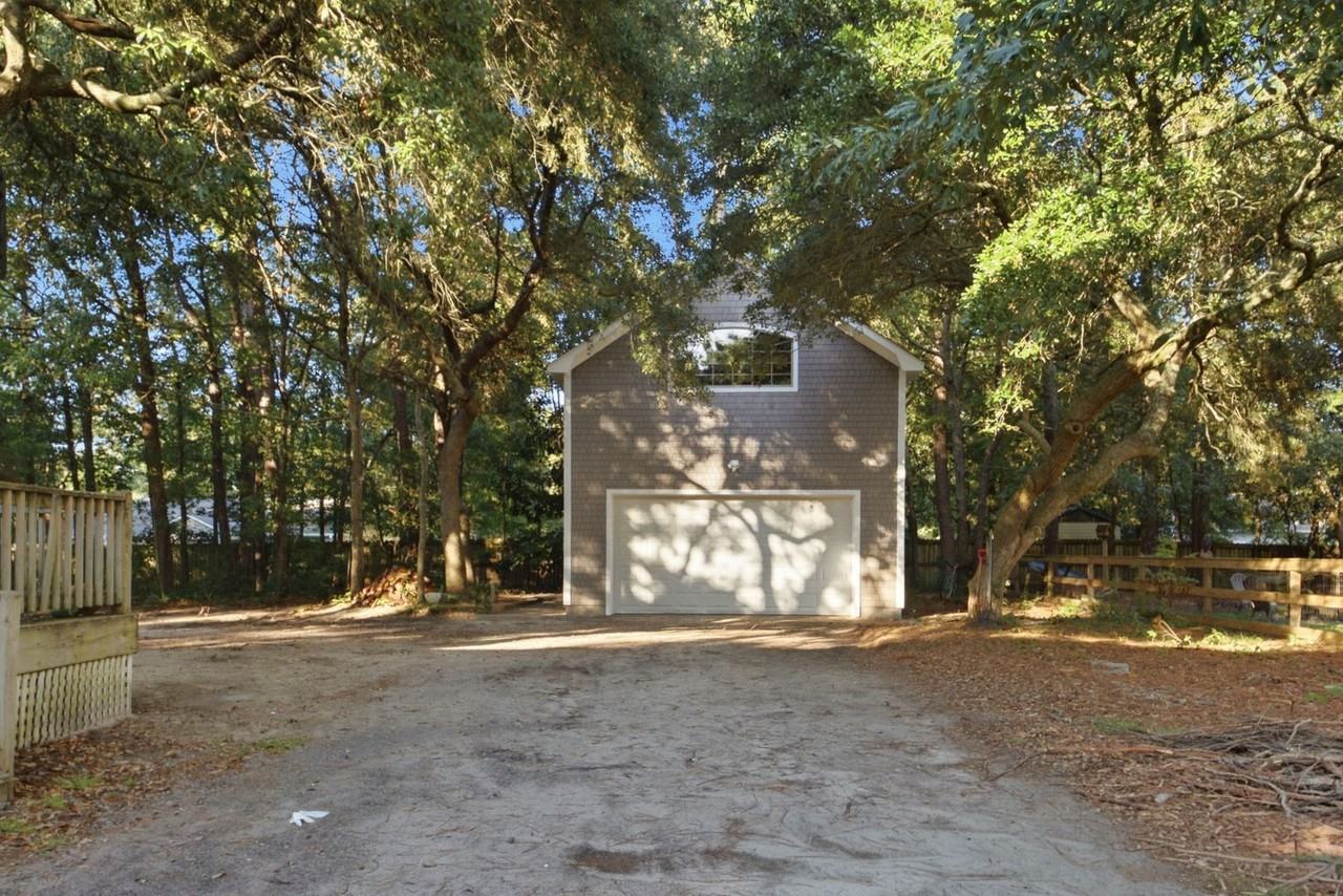 310 310 Kemper Road--Studio - Photo 2 of 15