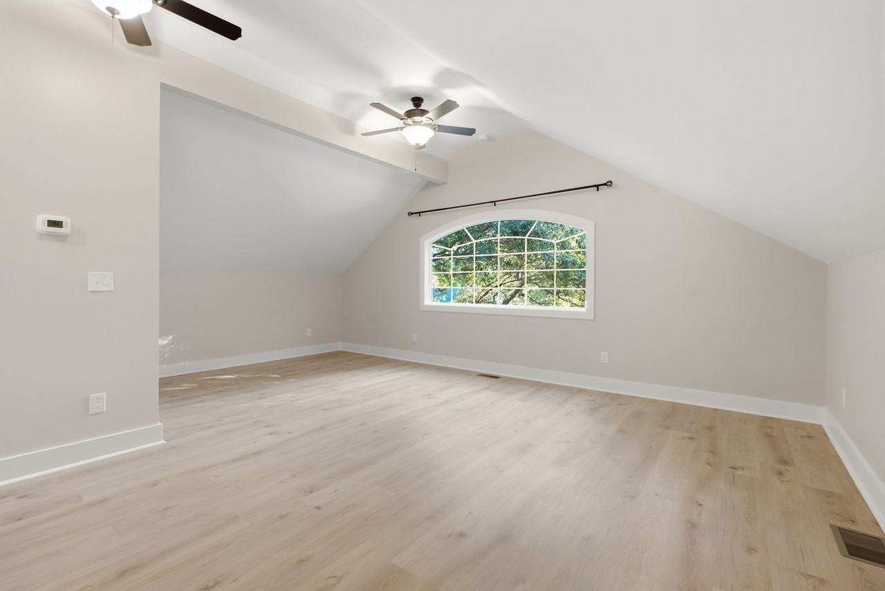310 310 Kemper Road--Studio - Photo 7 of 15