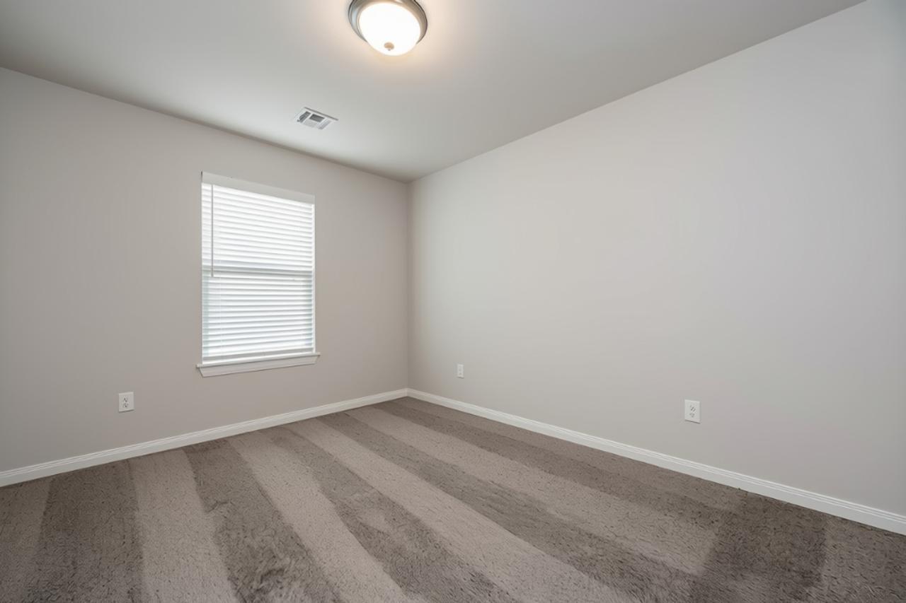 1916 Meadow Brook Rd - Photo 7 of 14