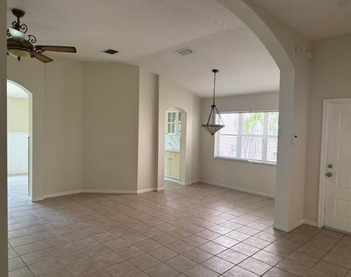 5140 Marla Dr - Photo 3 of 15