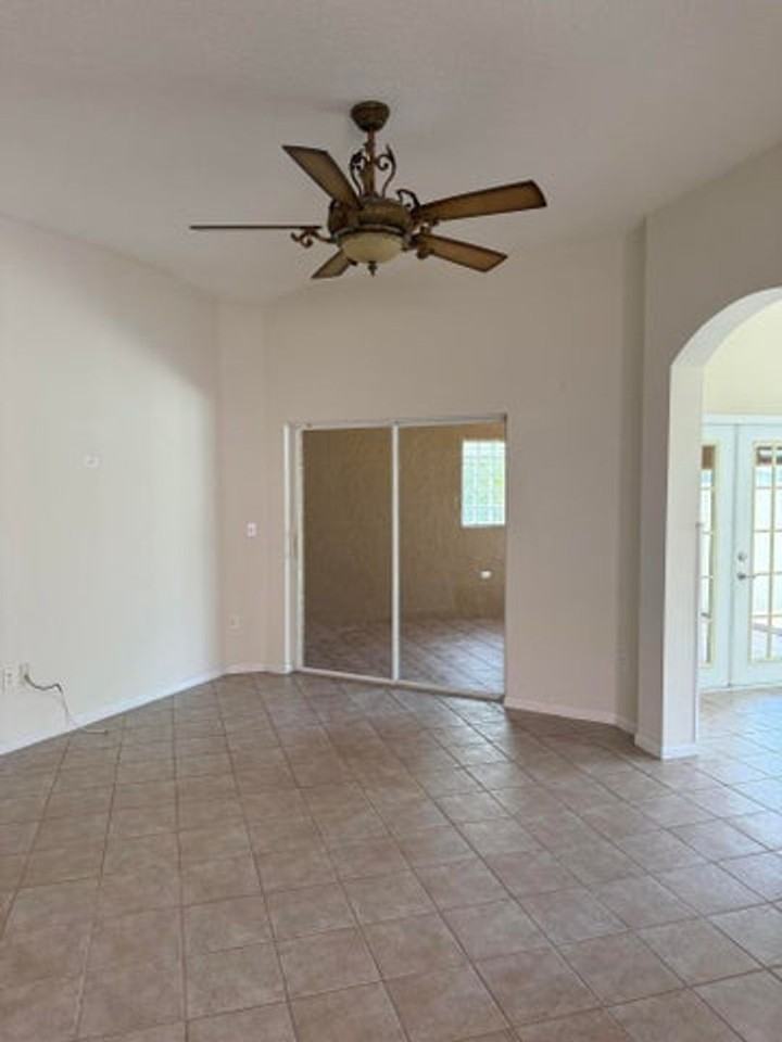 5140 Marla Dr - Photo 4 of 15