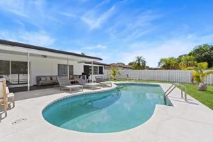 245 Sandpiper Ave - Photo 1 of 1