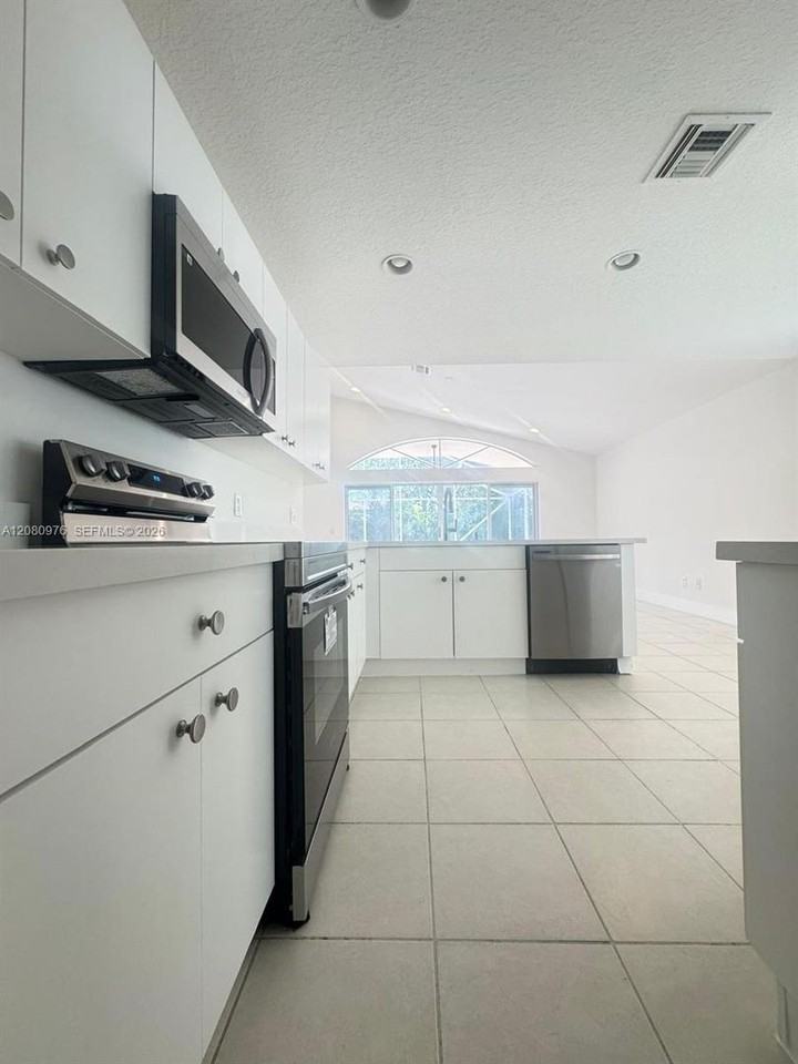 4180 Sea Mist Way - Photo 2 of 20