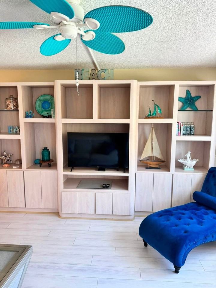 4550 Cove Cir #507 - Photo 4 of 18