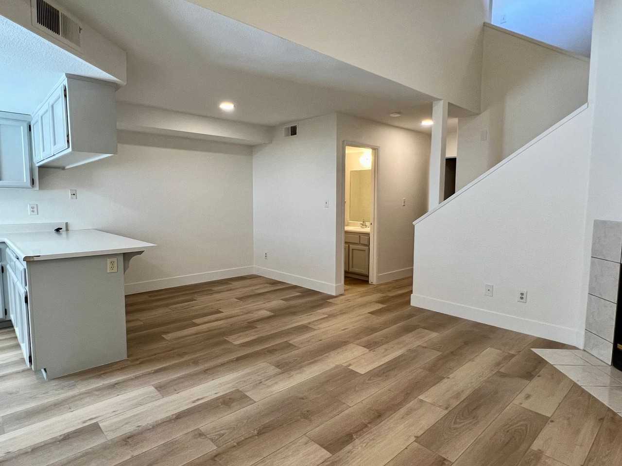 817 Quail Ln #12 - Photo 2 of 18