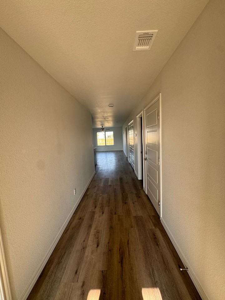 1108 Caprock St #B - Photo 3 of 15