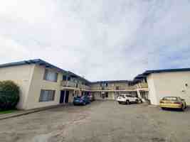 featured image of 1335 6th St