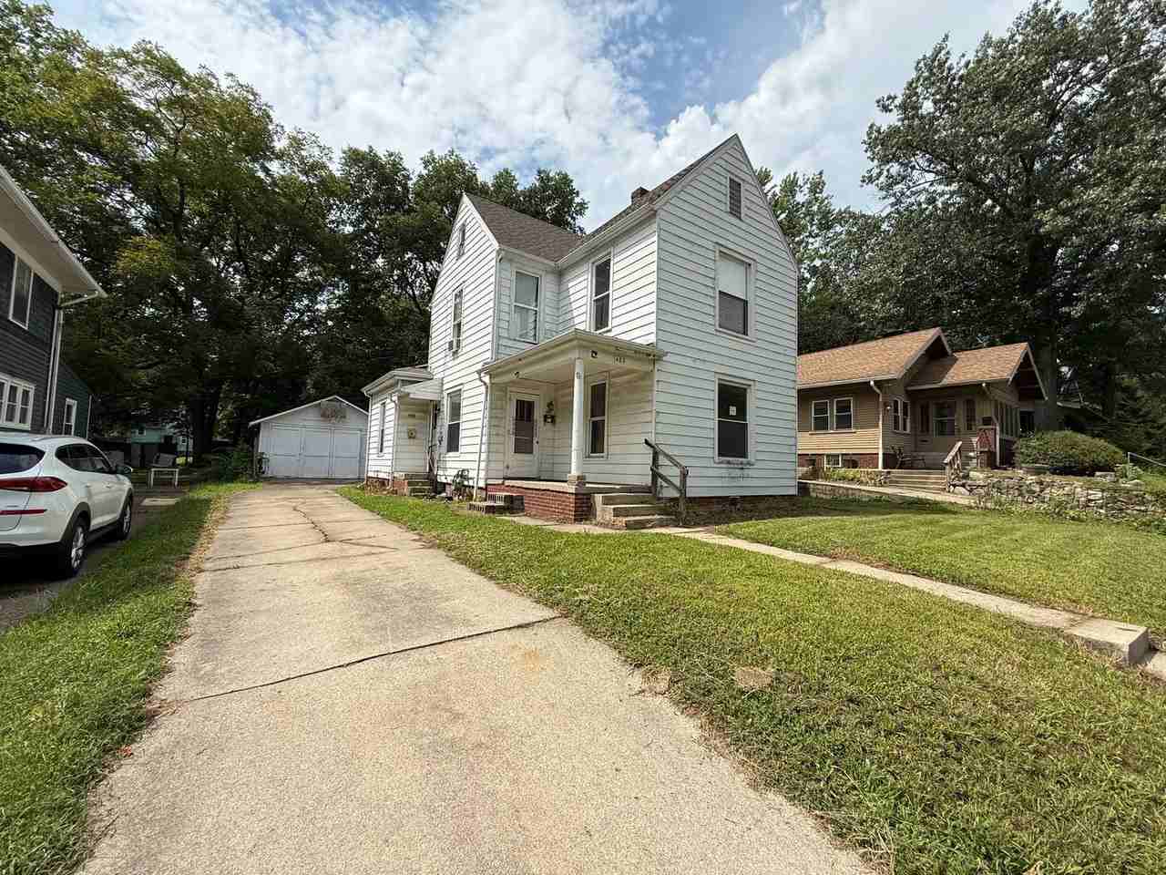 483 Littleton St - Photo 2 of 13