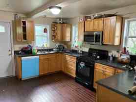 12 Russell St - Photo 1 of 1