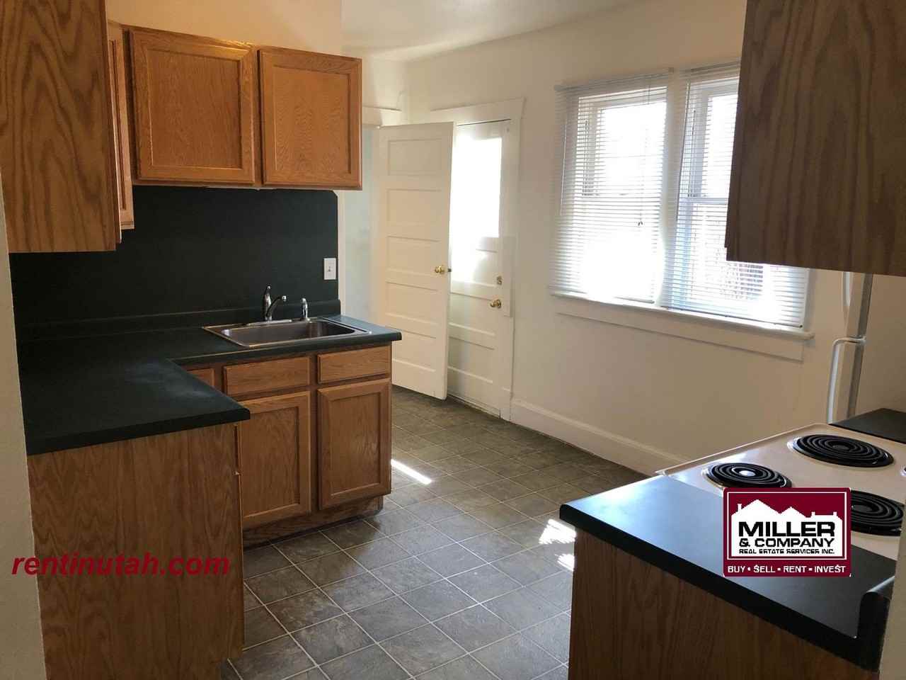 724 E 600 S - Photo 6 of 7